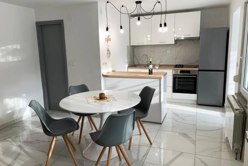 New Apartment Ema I Krk Town Luaran gambar